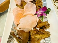 脆皮炸乳鸽-北门饭店(三香路店)