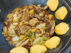 -粘豆包柴火铁锅炖