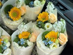 -亭亭鲜花店(中山北路店)