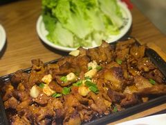 -吕氏疙瘩汤·新鲁菜(新贵和店)