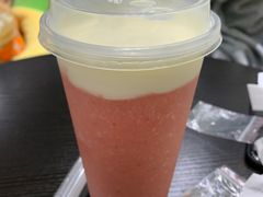 芝士草莓-逗柴咖啡屋·狗咖猫咖宠物桌游