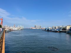 -百年港湾奥特莱斯(香炉礁店)