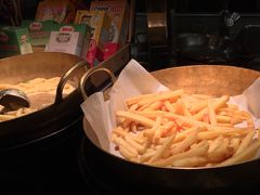 -圣丰索菲特·2 On 988 Café 自助餐厅
