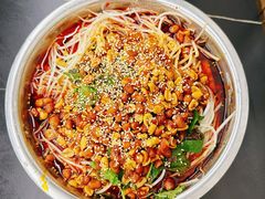 -周良天山牛杂城(天山路总店)