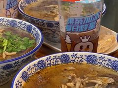 -叶新小吃店(来凤小区总店)