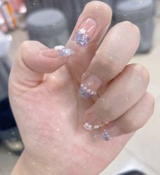 -尤米一站式美甲美睫