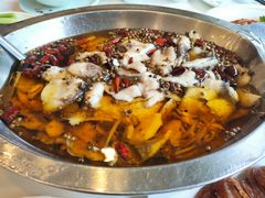 -鑫巴蜀小镇 · 水煮鱼专研店(玉桥店)