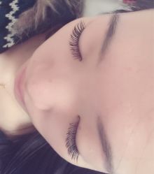 -尚妍美睫美容工作室