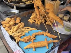 -恐龍造型油條