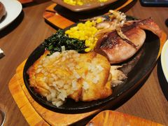 烤鸡排鱿鱼拼盘-萨莉亚意式餐厅(百联徐汇店)