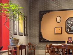 -龙悦湾酒家·八阵鱼生·渔人码头店