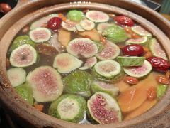 无花果脆皮鸡煲-红盔甲·小龙虾(人民广场店)