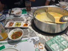 -禄婶鸡煲·打边炉
