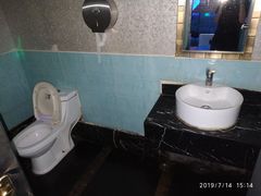 -皇家派对KTV(大润发店)