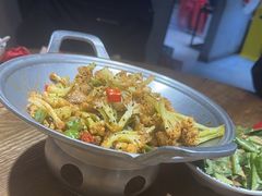 -叶派龙虾•招牌香辣蟹·海鲜(中海国际店)