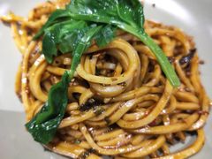 油鸡枞炒饵丝-半山腰·云南菜(侨福芳草地店)