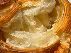 -VERIE BAKEHOUSE
