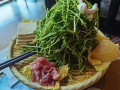 黑猪灼泉水时蔬-吃饭皇帝大(合生汇店)