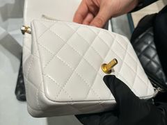 -CHANEL(恒隆广场店)