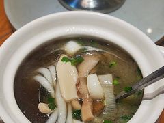 -黄泥岗·地道湖北菜(奥特莱斯店)