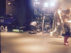 -MR.COOL健身工作室(浦江城市生活广场店)