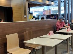 大堂-麦当劳(广州南站店)