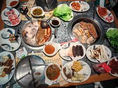 -阪尚皇·原切牛排·烤肉火锅自助(北京路店)