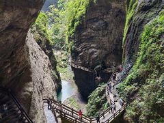 -龙水峡地缝景区