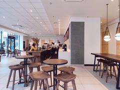 用餐区-星巴克(重庆合川财富广场店)