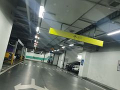 -BFC外滩金融中心停车场