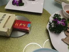-鼎记酒楼(雁南一路店)