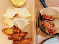 -必胜客(打浦桥日月光店)