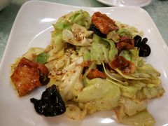 -六和聚传统烤鸭.天津菜(和平店)