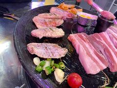 -豚豚家돈돈가韩国锅盖烤肉(新北万达店)