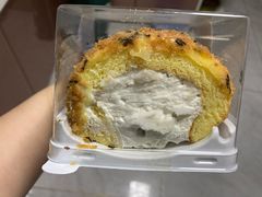 日式乳酪鲜芋卷-皇后西斯汀饼店(文化路店)