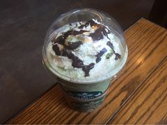 大杯抹茶可可碎片星冰乐-星巴克(古美路店)