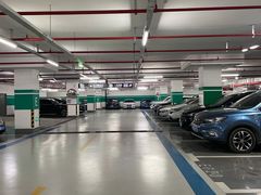 -国华国际广场-地下停车场