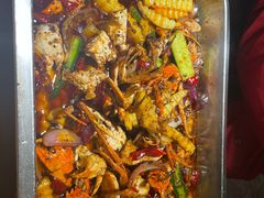 -休记光头香辣蟹干锅店(衣冠庙店)