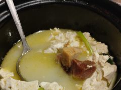 白汤黄刺鱼炖豆腐-丰乐餐厅·始于1999·本地老字号