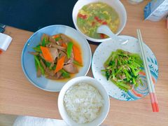 -天鹅到家·保姆月嫂育儿嫂(总店)