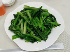 蒜茸菜心-新享乐海鲜(翠华路店)