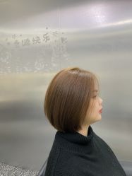 -Tloml salon