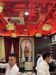-东方先生国潮男士理发馆