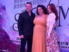 -交通银行前滩31演艺中心