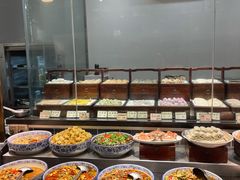 自助取餐区-鱼篮仔·潮汕美食(圆明新园店)