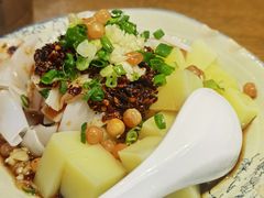 米豆腐拼卷粉-阿婉贵州苗家酸汤鱼(梅林店)