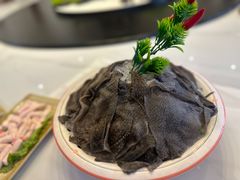 -周老三跷脚牛肉·全牛火锅(非遗传承店)