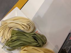 -浪里寻·臻牛养生牛肉火锅(方圆荟店)