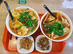 -螺小胖柳州螺蛳粉(钟楼总店)