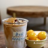 咖啡馆的无尽夏|杨柳依依 夏日如期🌳